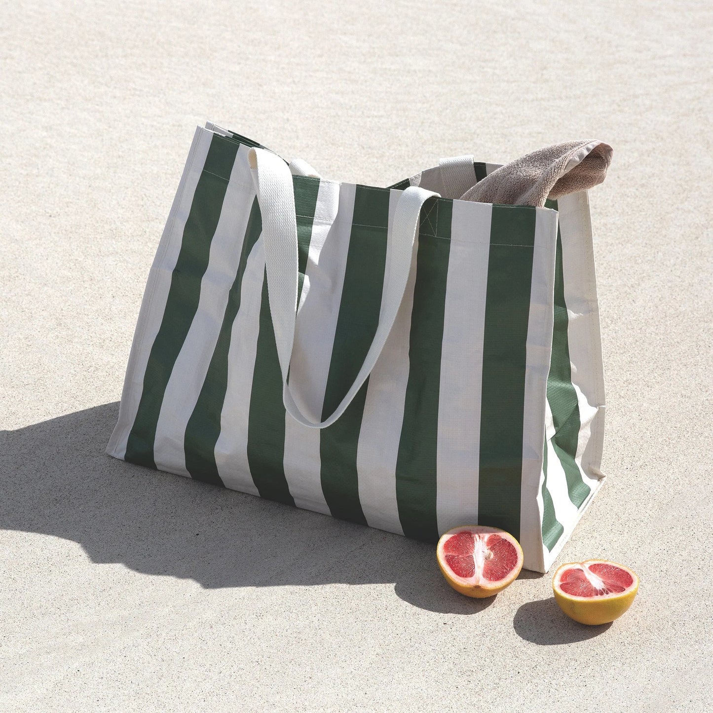 SUNNYLiFE Carryall Beach Bag The Vacay Olive Stripe
