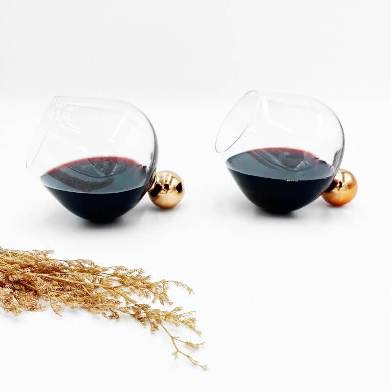 CLINQ Aerating Wine Glasses