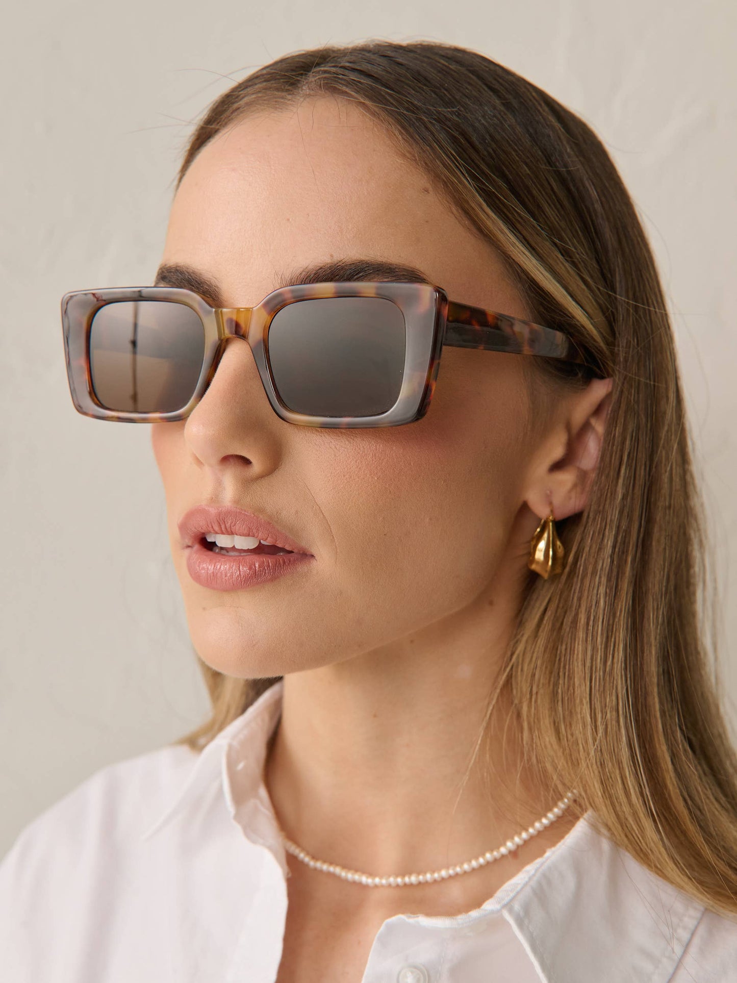Seoni Square Cat Eye Sunglasses