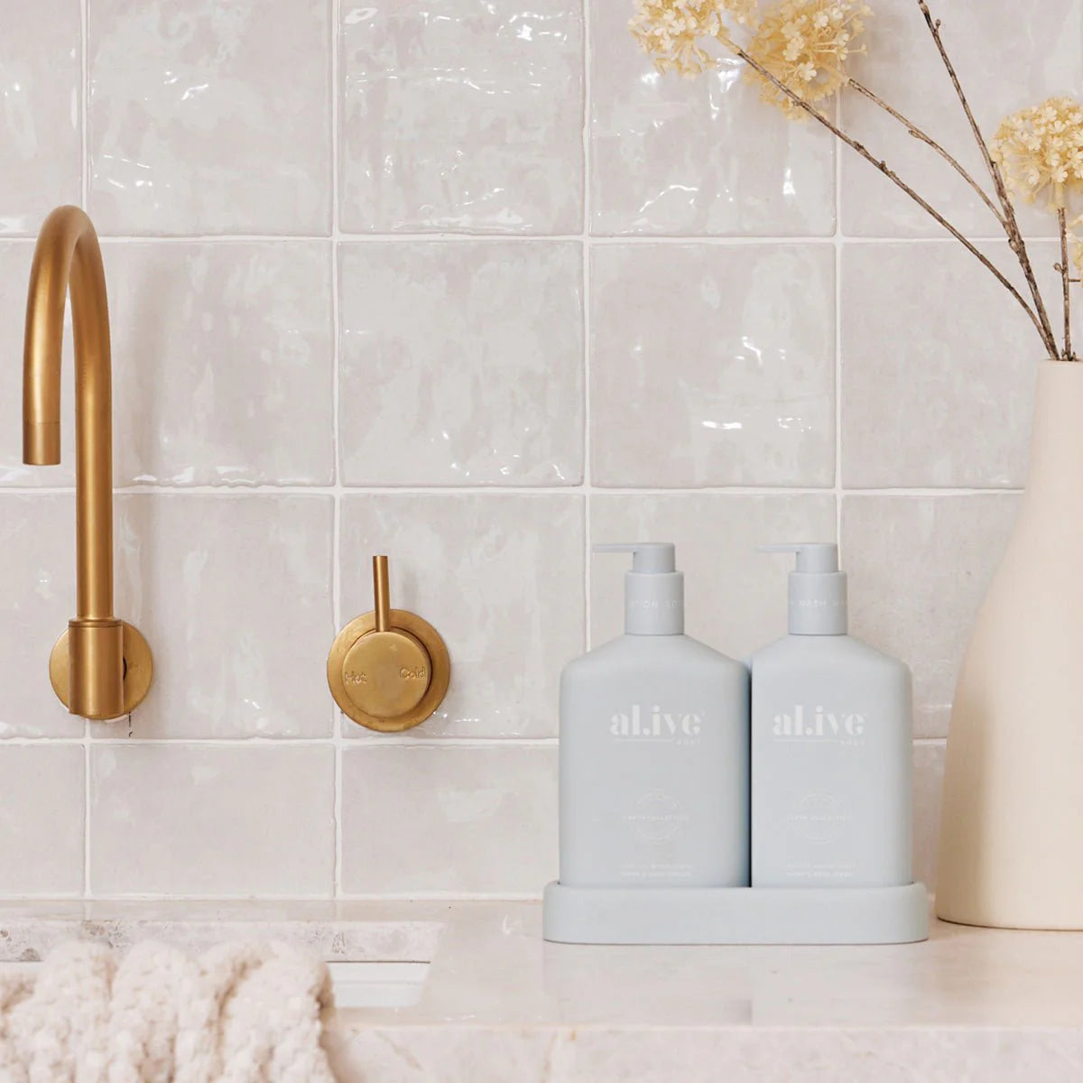 al.ive body Hand & Body Wash & Lotion Duo Coastal Wildflower | The Honey Emporium
