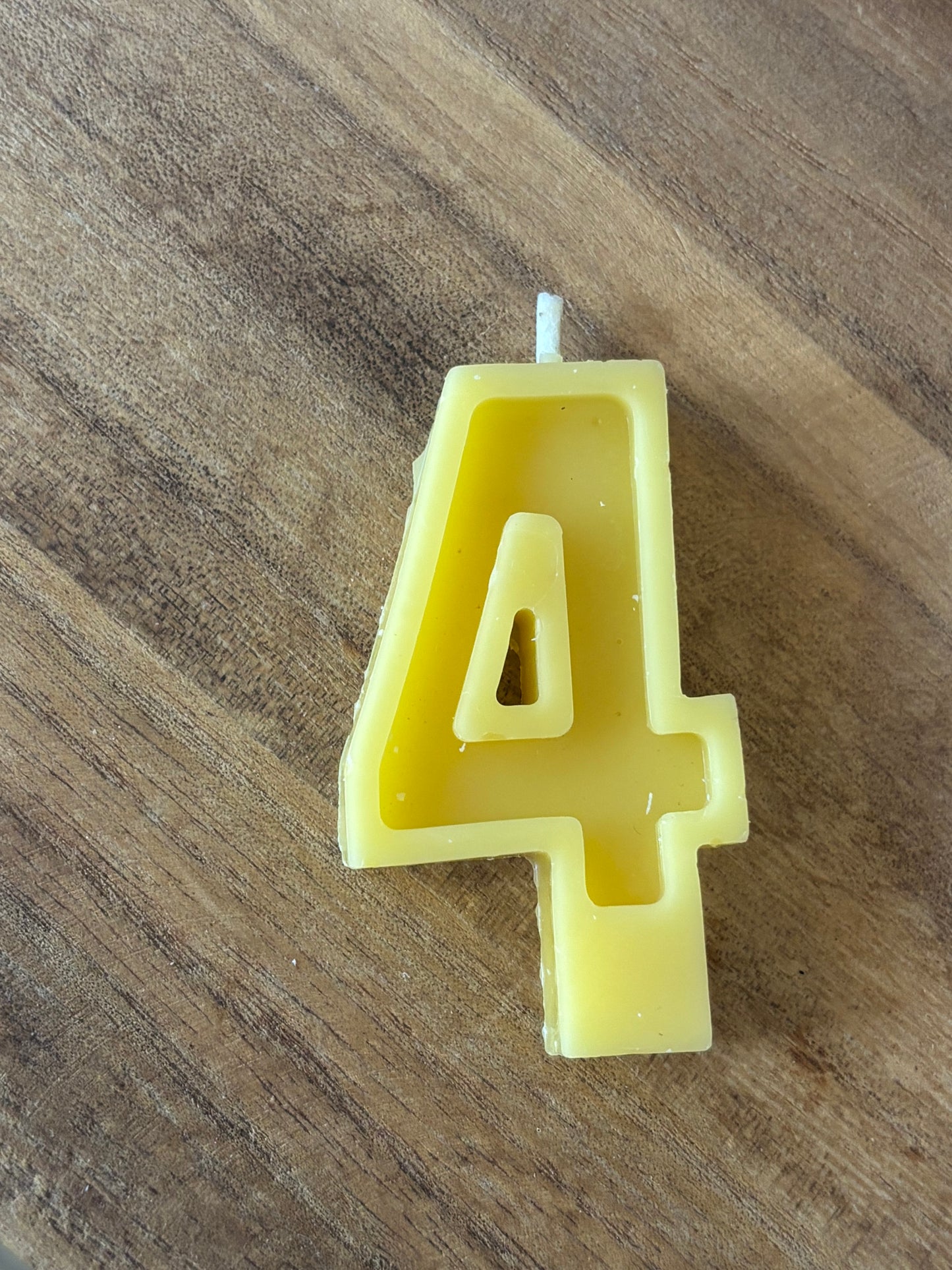 ✨ Pure Beeswax Handmade Birthday Number Candles 🐝🎂