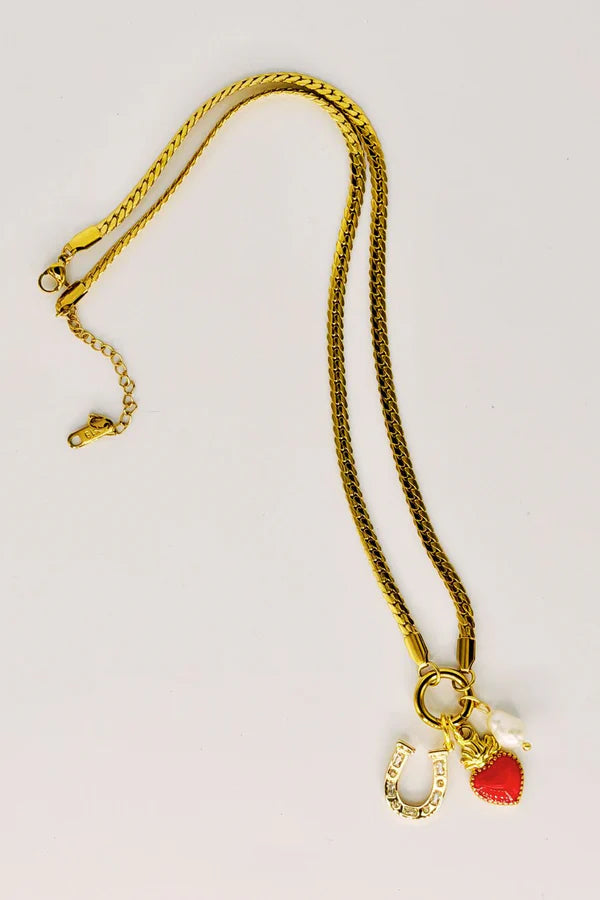 MOSK LUCKY LOVE CHARM NECKLACE