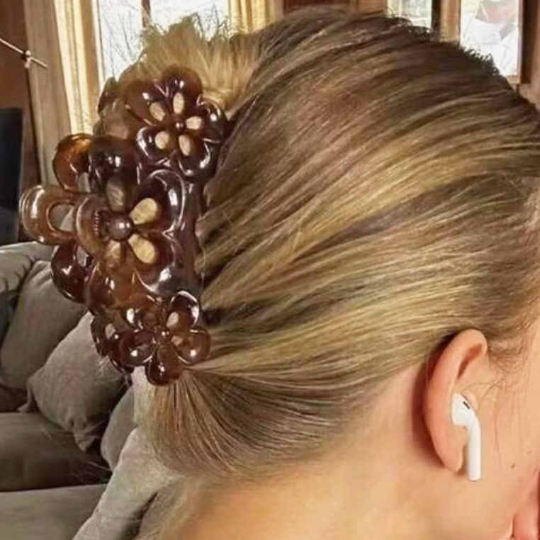 Daisy Floral Hair Claw Clip