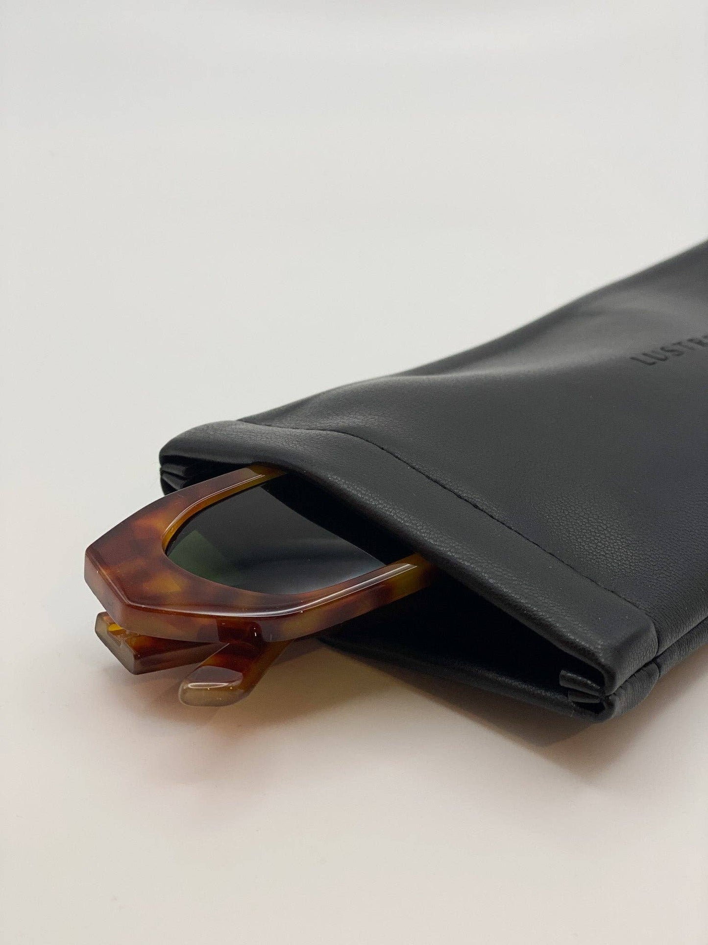 L&S Laila Square Frame Sunglasses in Tort