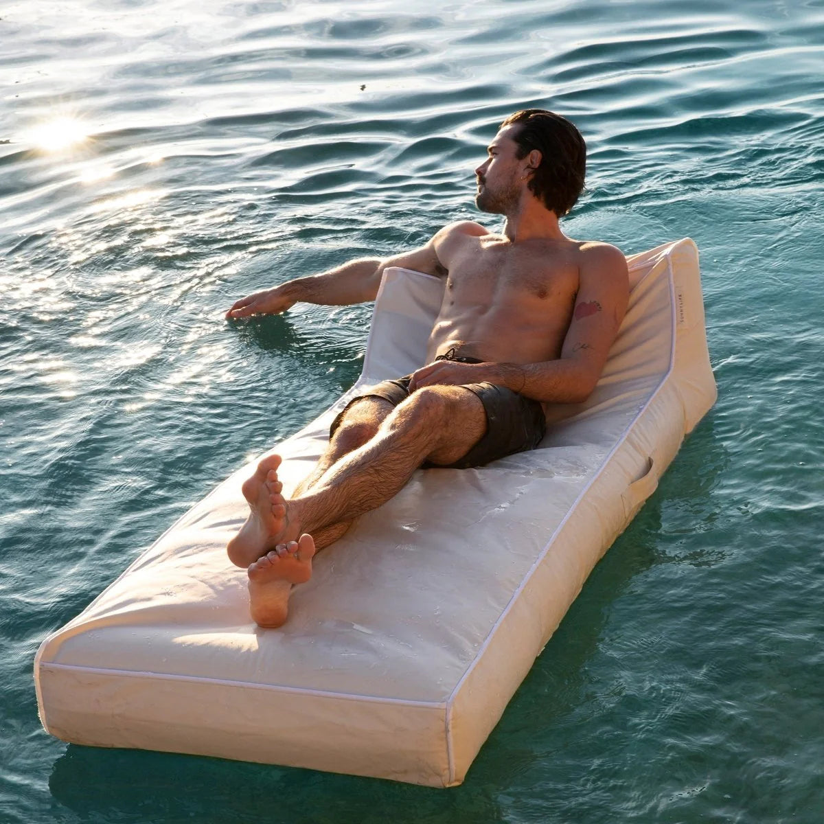 SUNNYLiFE Luxe Lie-On Lounger | Casa Blanca