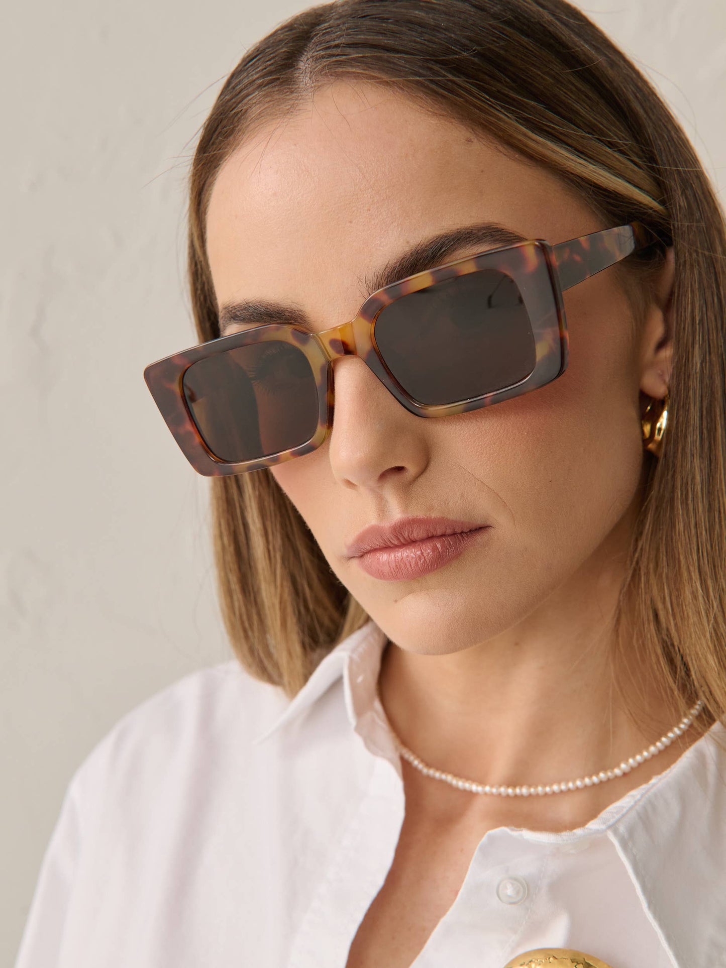 Seoni Square Cat Eye Sunglasses